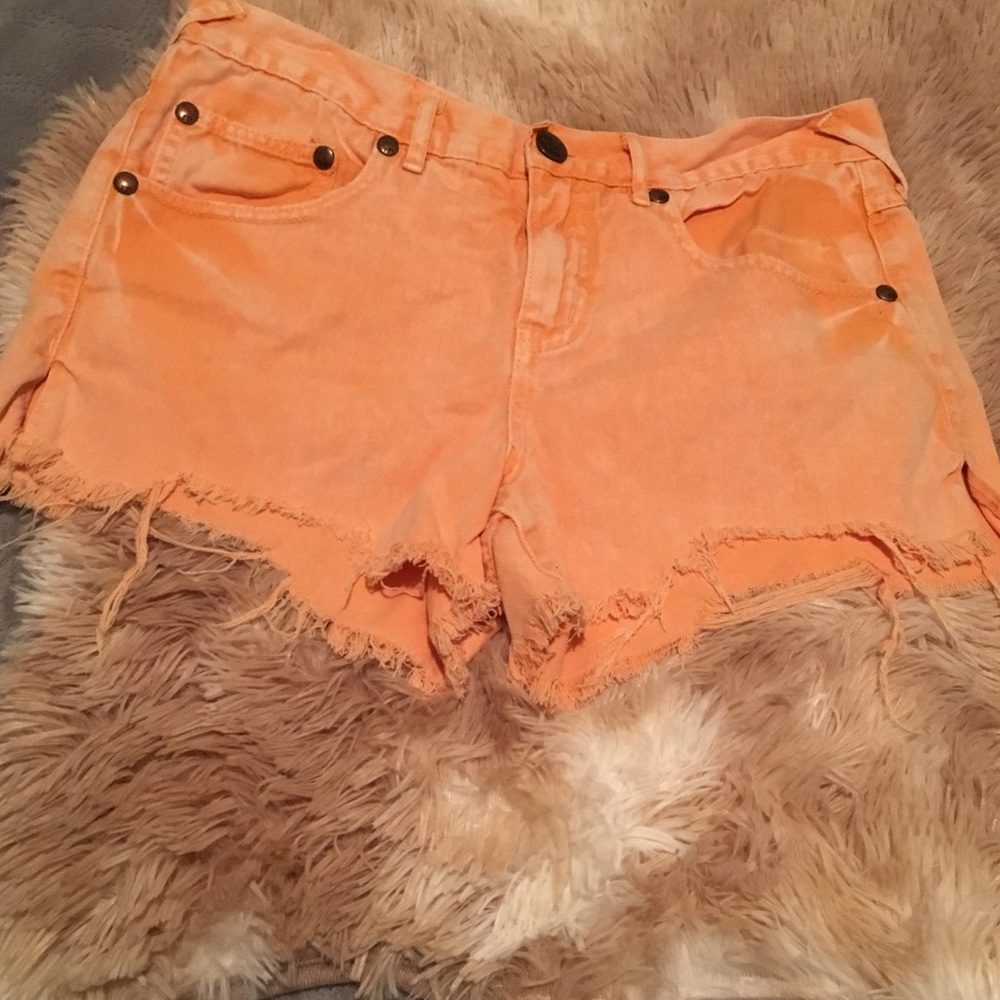 Free People shorts size 28 - Picture 2 of 8